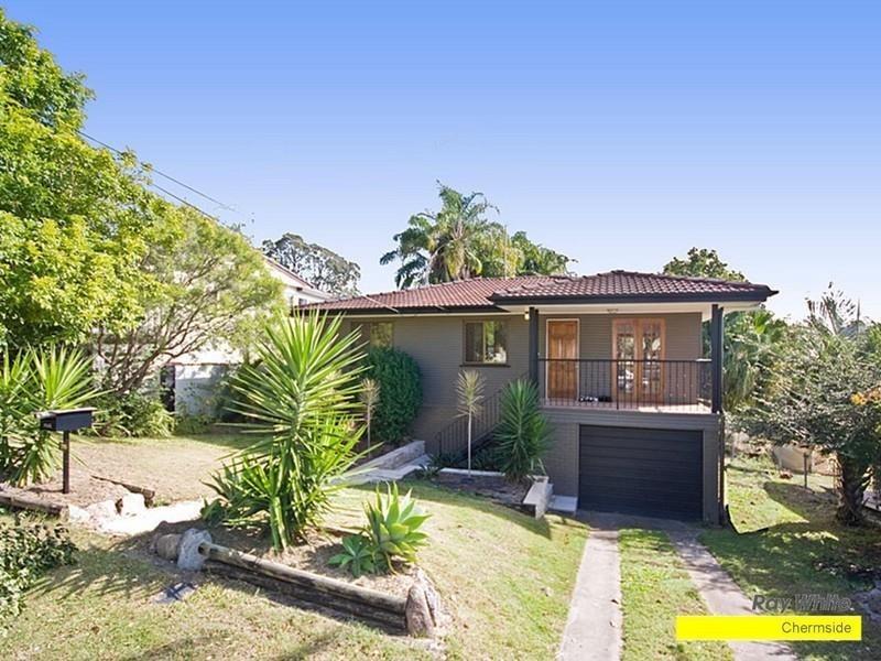 26 Heilbromm Street, Stafford Heights QLD 4053