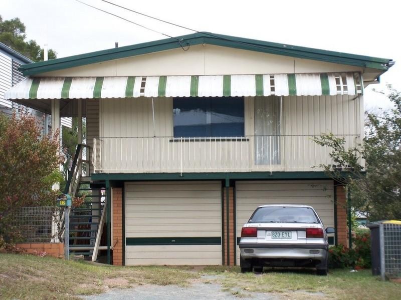 12 Hamilton Road, Wavell Heights QLD 4012