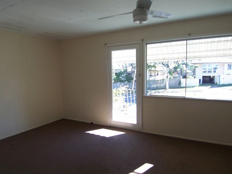 12 Hamilton Road, Wavell Heights QLD 4012