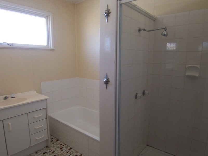 12 Hamilton Road, Wavell Heights QLD 4012