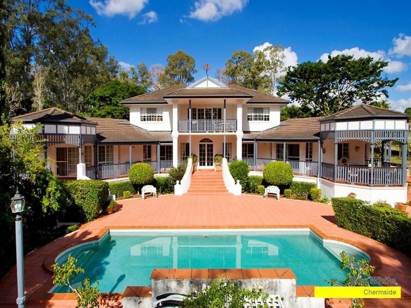 19 Retreat Street, Bridgeman Downs QLD 4035