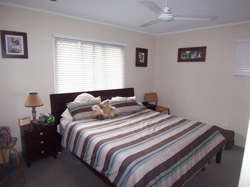 20 Redbourne Street, Chermside West QLD 4032