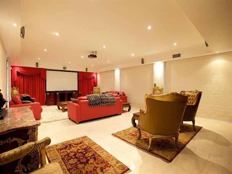 12 Clear Mountain Road, Cashmere QLD 4500