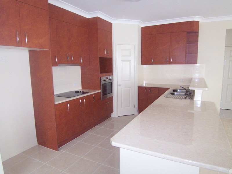 2 Emu Court, Warner QLD 4500