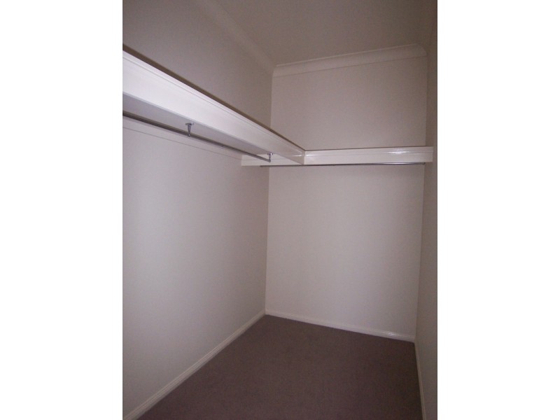 2 Emu Court, Warner QLD 4500