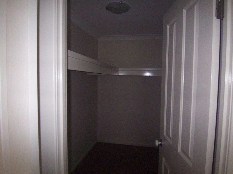 11 Oakwood Road, Warner QLD 4500