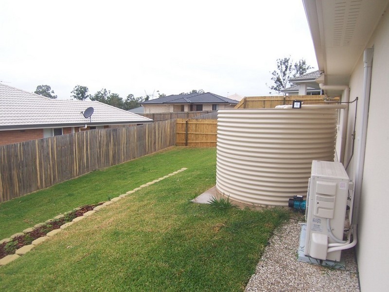 11 Oakwood Road, Warner QLD 4500