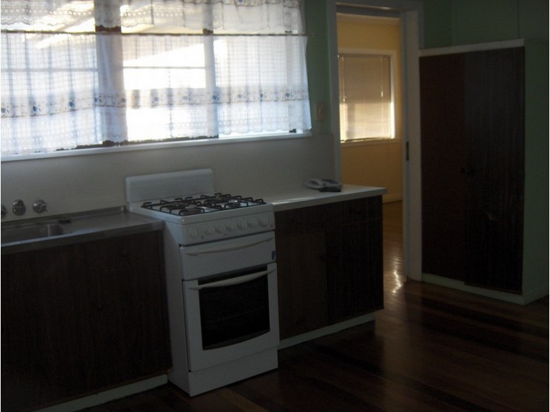 12 Alleena Street, Chermside QLD 4032