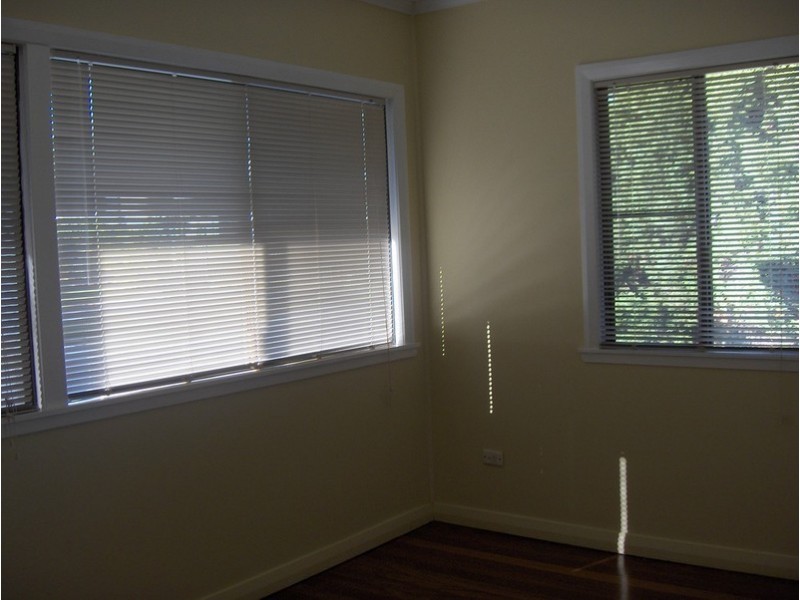 12 Alleena Street, Chermside QLD 4032