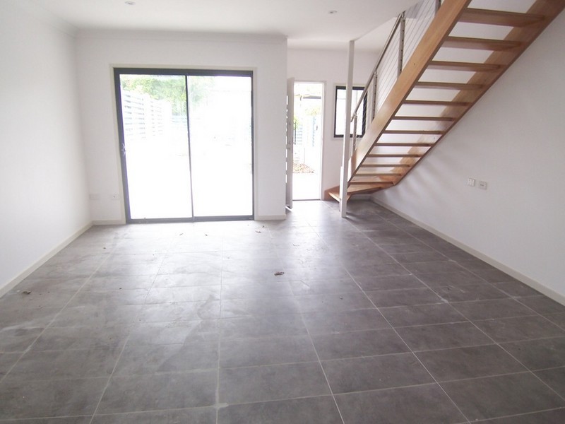 2/19 Frederick Street, Alderley QLD 4051