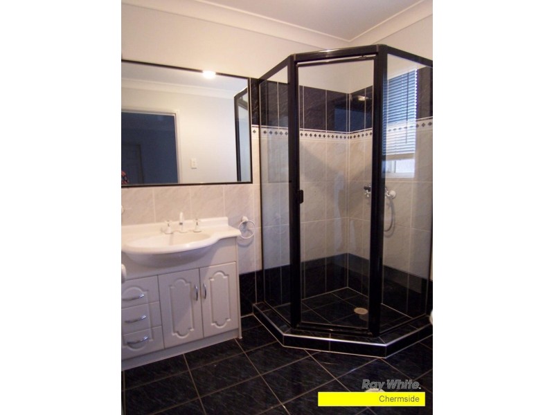 68 Ridley Road, Bridgeman Downs QLD 4035