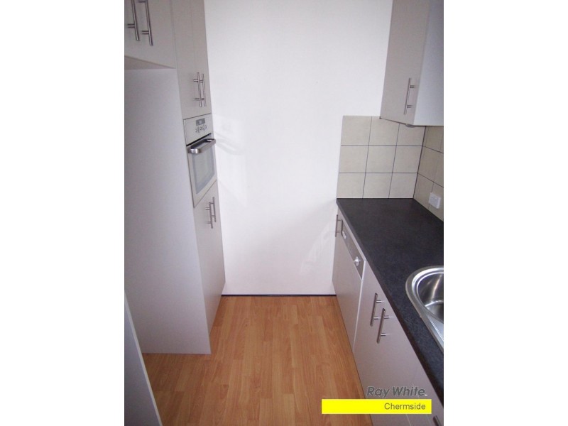 4/8 Zenith Avenue, Chermside QLD 4032