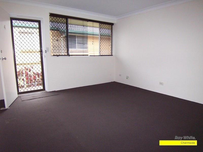 4/8 Zenith Avenue, Chermside QLD 4032