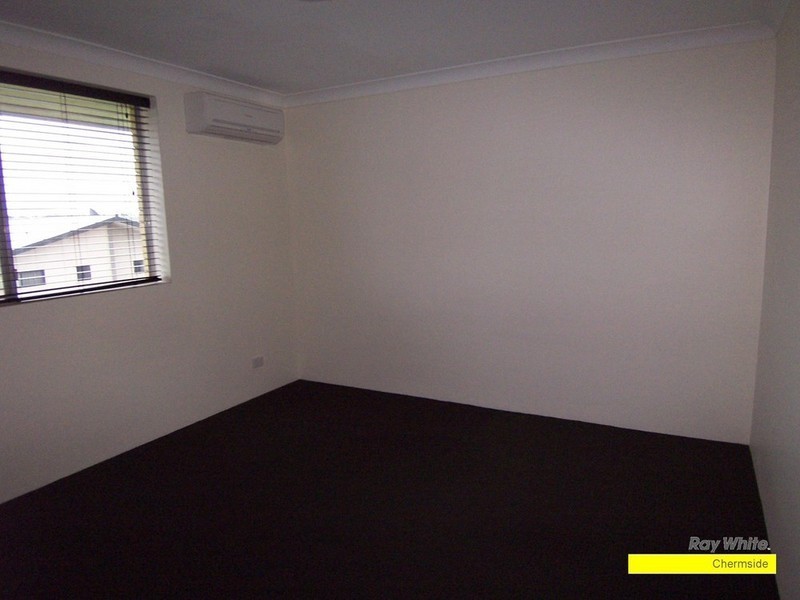 4/8 Zenith Avenue, Chermside QLD 4032