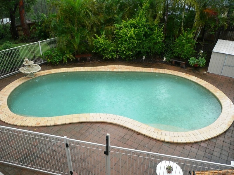 11 Heath Court, Cashmere QLD 4500