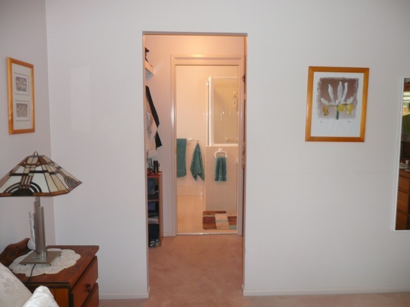 11 Heath Court, Cashmere QLD 4500