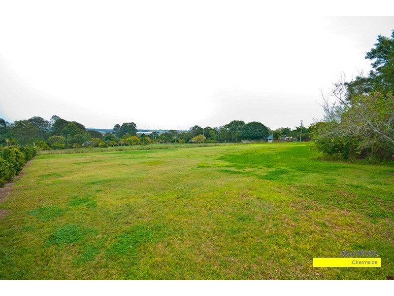 392 & 398 Bridgeman Road, Bridgeman Downs QLD 4035