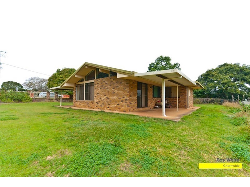 398 Bridgeman Road, Bridgeman Downs QLD 4035