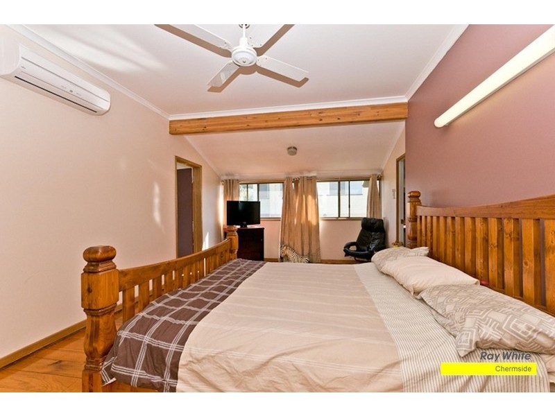 15 Shackleton Street, Kedron QLD 4031