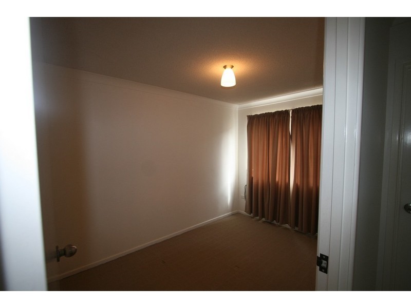2/64 Norman Drive, Chermside QLD 4032