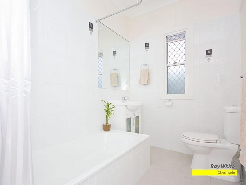 12 Purnell Street, Zillmere QLD 4034