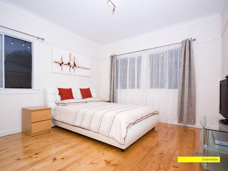 12 Purnell Street, Zillmere QLD 4034