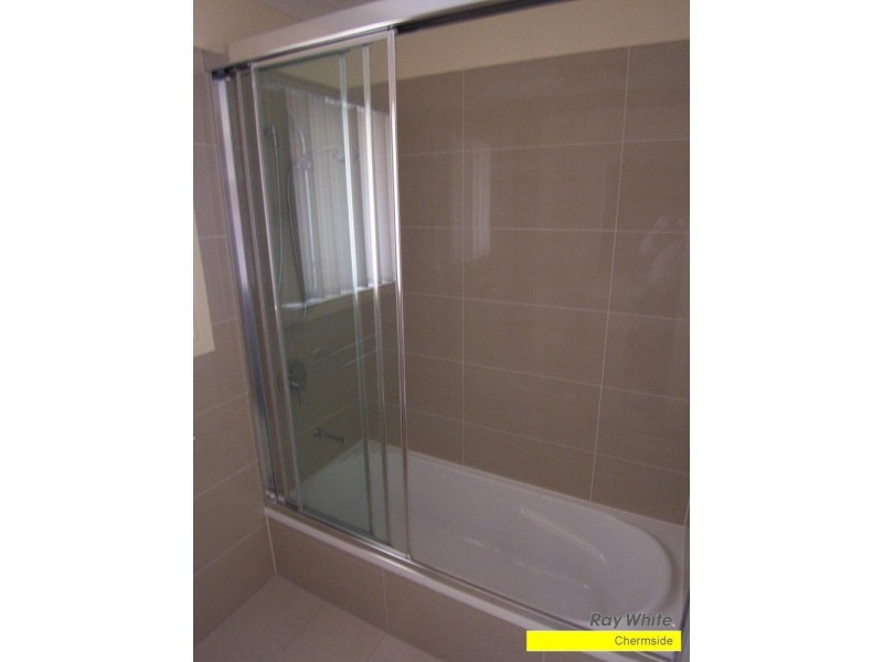 4/44 Norman Drive, Chermside QLD 4032