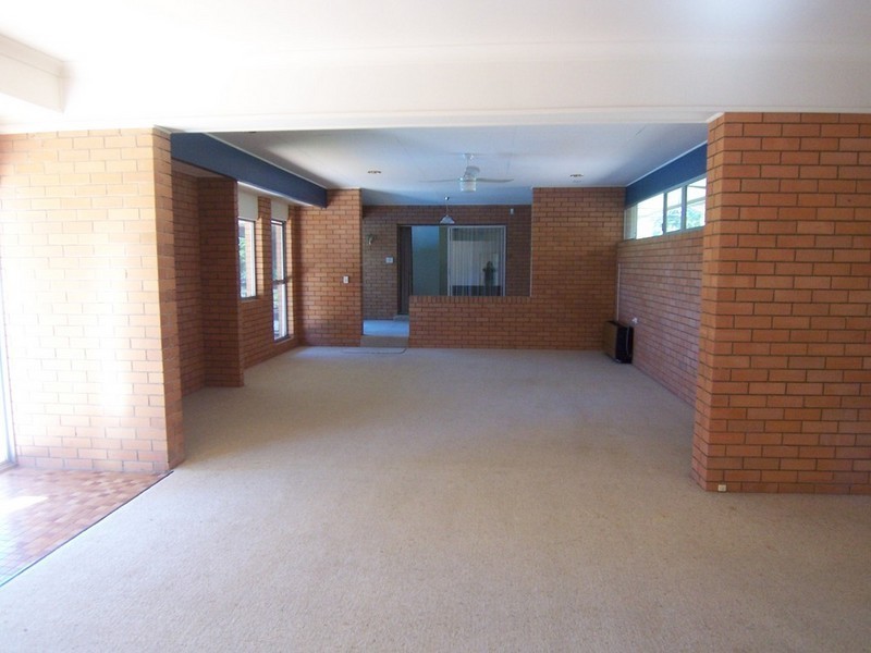 79 Retreat Street, Bridgeman Downs QLD 4035