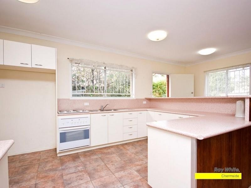 28 Larissa Street, Geebung QLD 4034