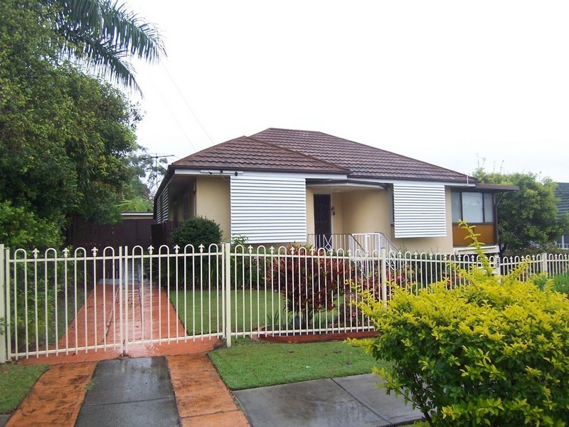30 Henry Street, Chermside QLD 4032
