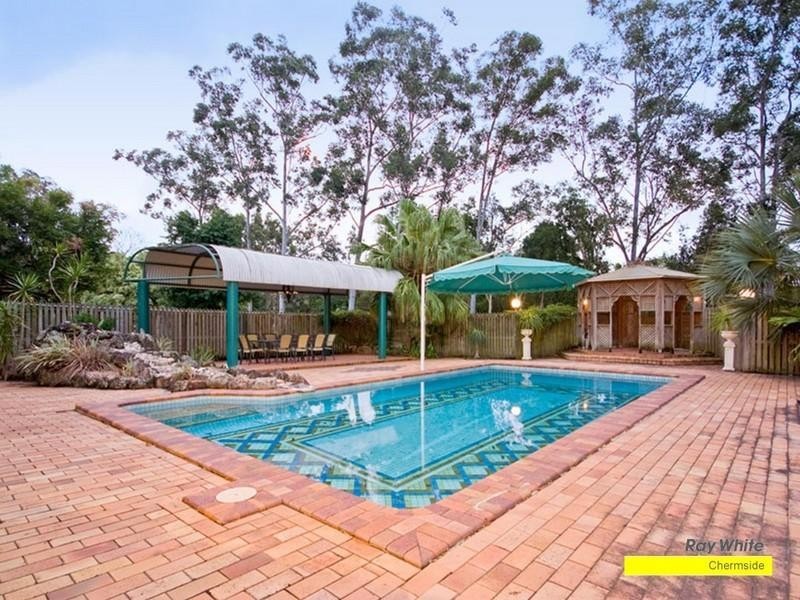 96 Idonia Street, Bridgeman Downs QLD 4035