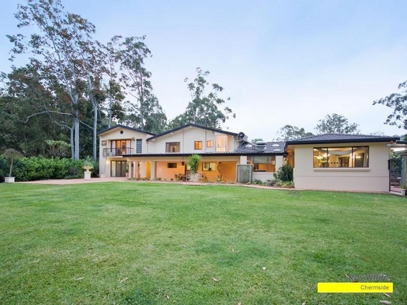 96 Idonia Street, Bridgeman Downs QLD 4035