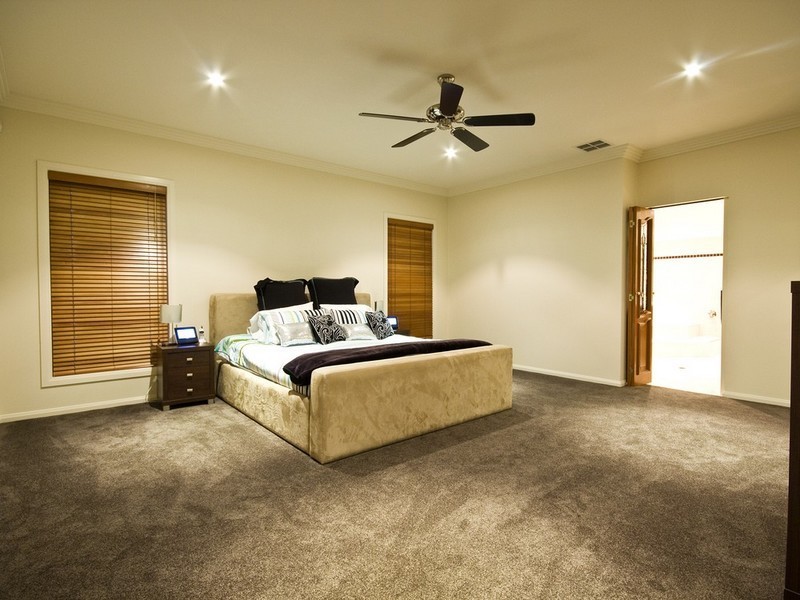 56 Travorten Drive, Bridgeman Downs QLD 4035