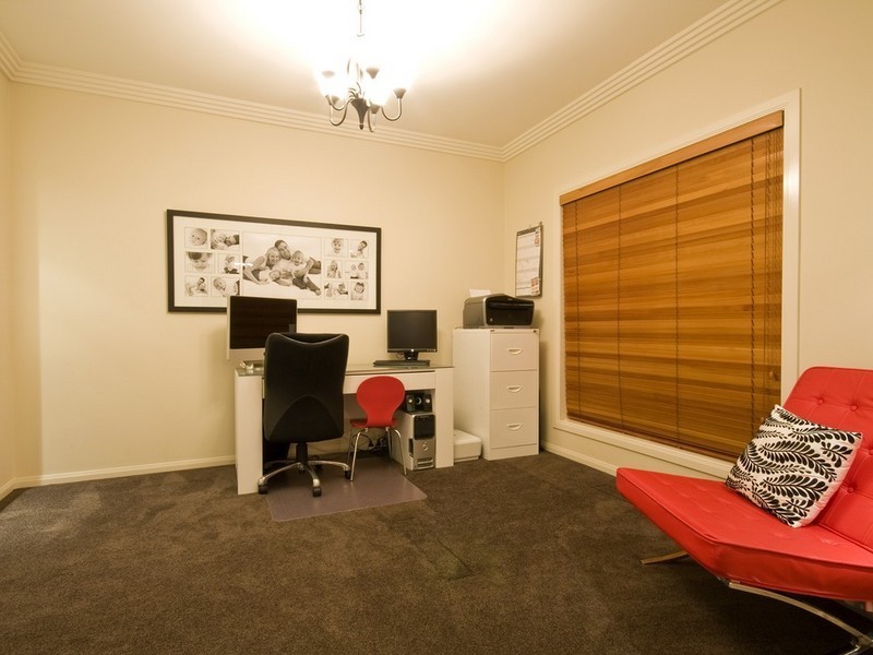 56 Travorten Drive, Bridgeman Downs QLD 4035