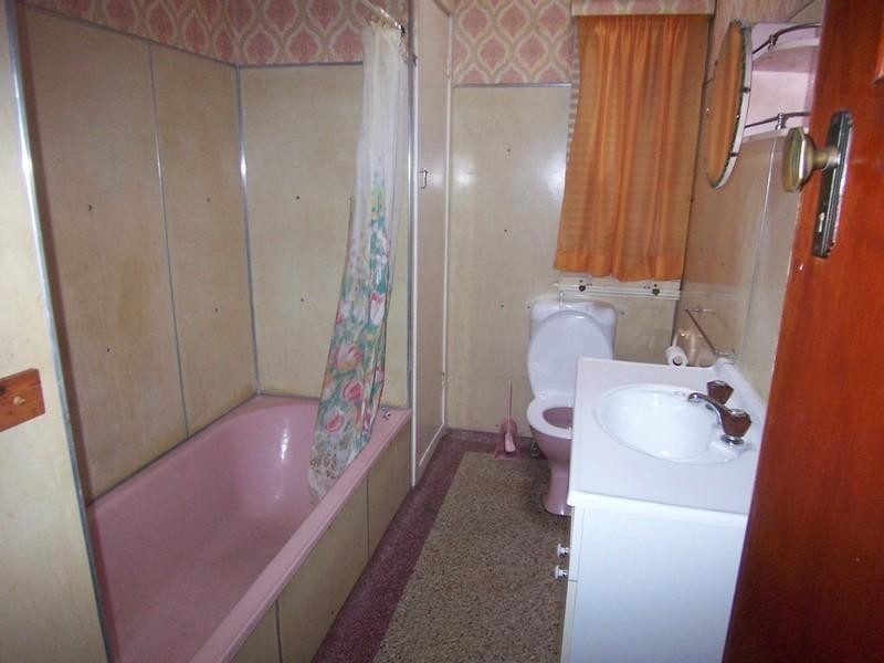 1 Araluen Street, Kedron QLD 4031