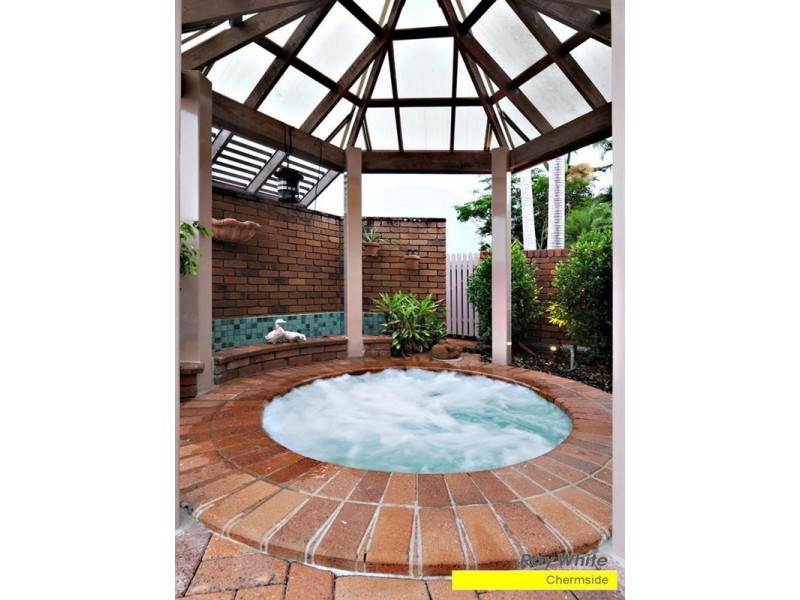 Bridgeman Downs QLD 4035