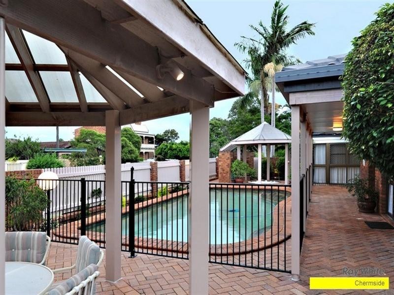 Bridgeman Downs QLD 4035