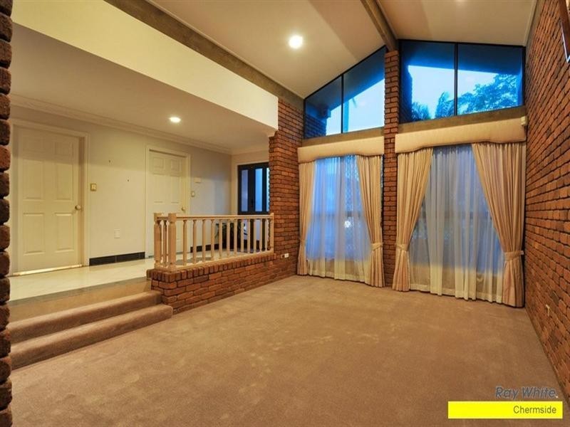 Bridgeman Downs QLD 4035