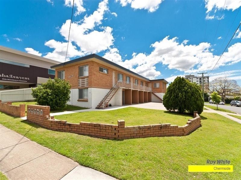 14 Hall Street, Chermside QLD 4032