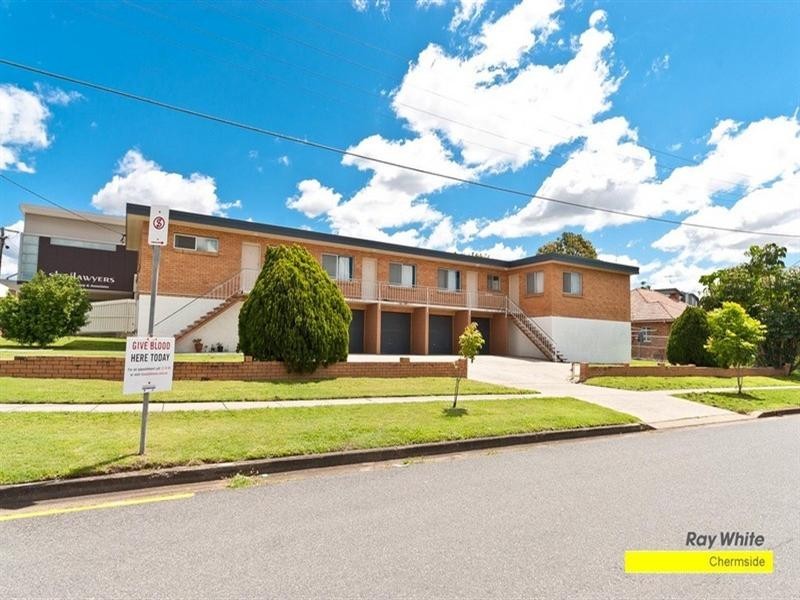 14 Hall Street, Chermside QLD 4032
