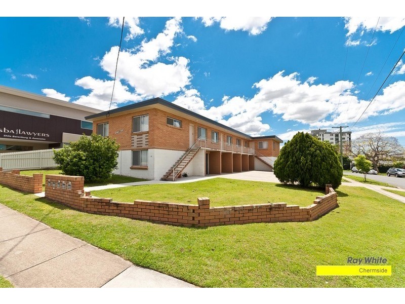 14 Hall Street, Chermside QLD 4032