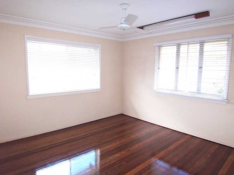 9 Kanofski Street, Chermside West QLD 4032