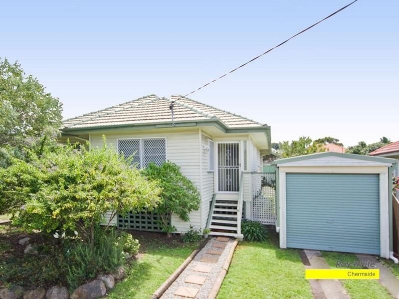 257 Hamilton Road, Chermside QLD 4032