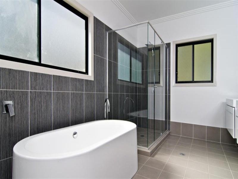 10A Amott Street, Stafford Heights QLD 4053