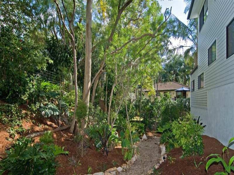 10A Amott Street, Stafford Heights QLD 4053