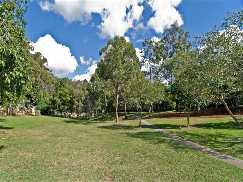 10A Amott Street, Stafford Heights QLD 4053