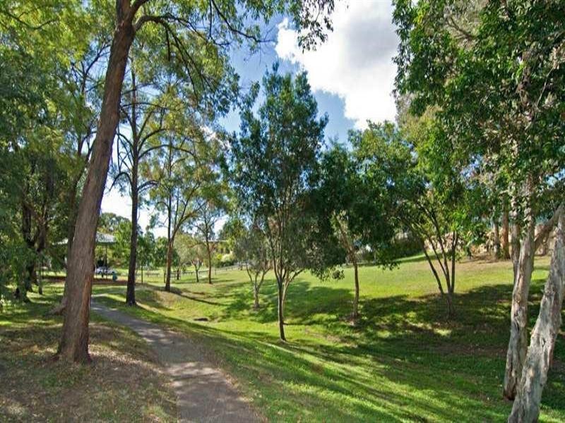 10A Amott Street, Stafford Heights QLD 4053