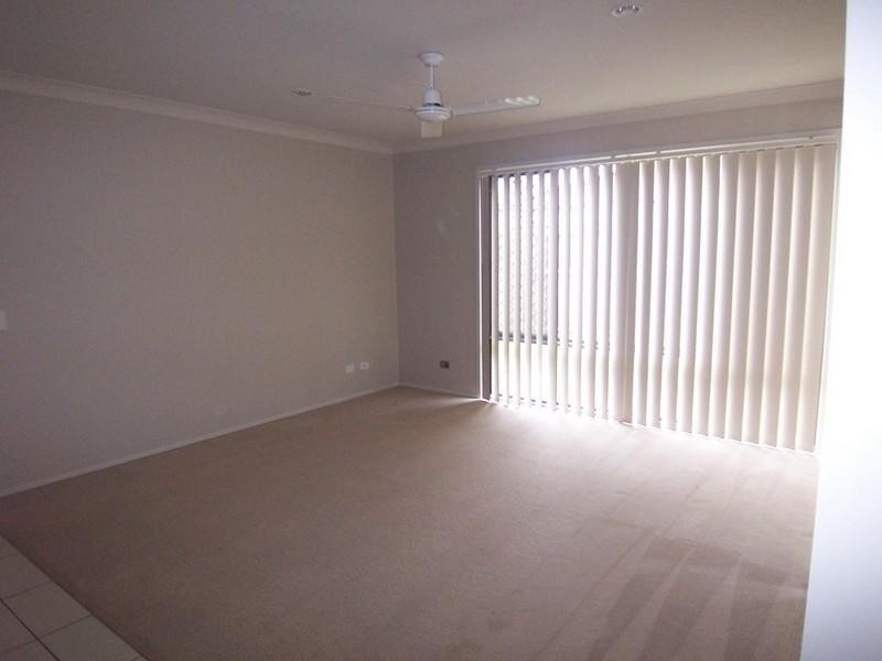 43 Waterlily Circuit, Carseldine QLD 4034