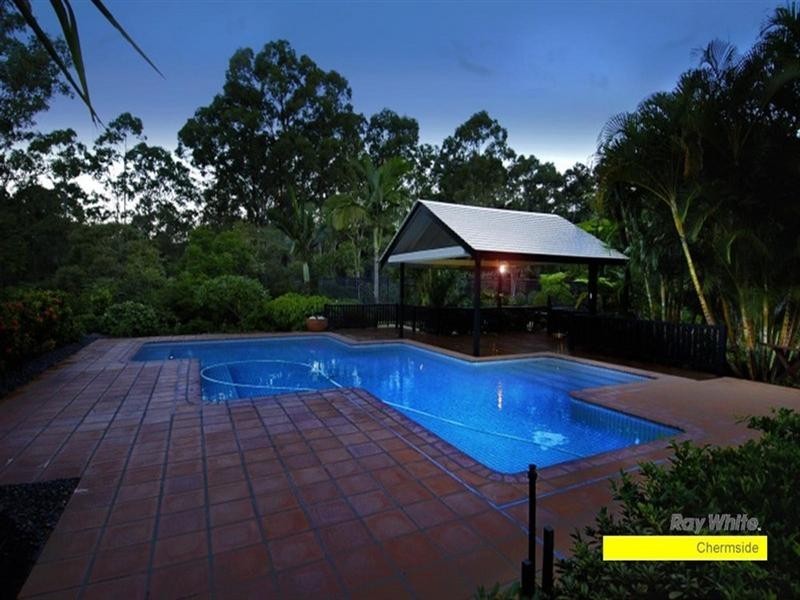 94 Tiverton Place, Bridgeman Downs QLD 4035