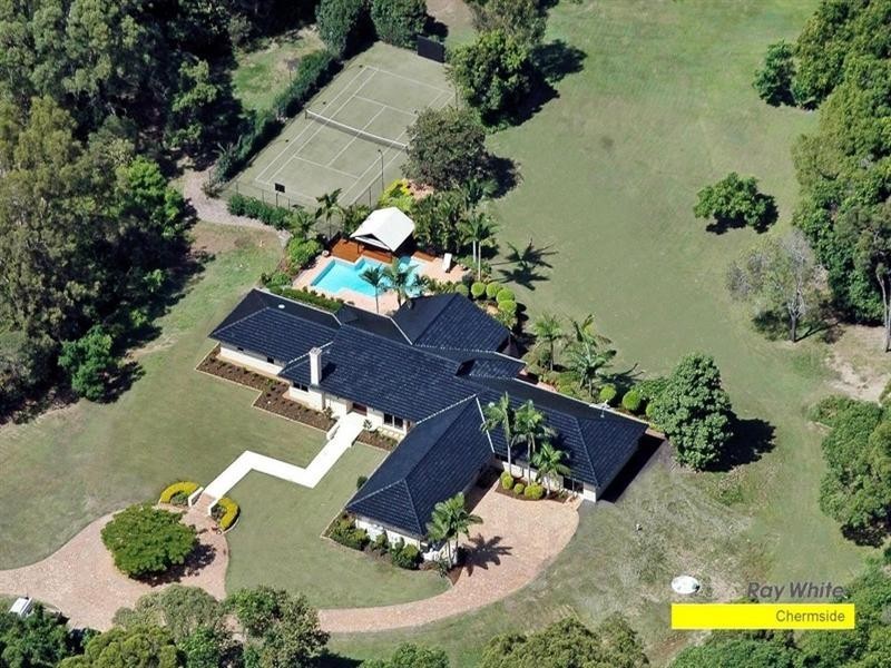 94 Tiverton Place, Bridgeman Downs QLD 4035